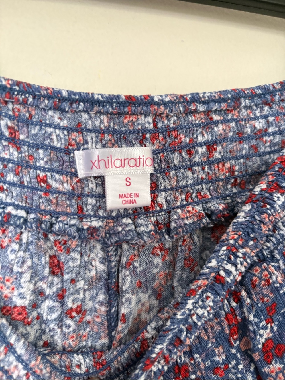 Xhilaration Blue Floral Smocked Waist Lace Shorts Size Small - Picture 8 of 9